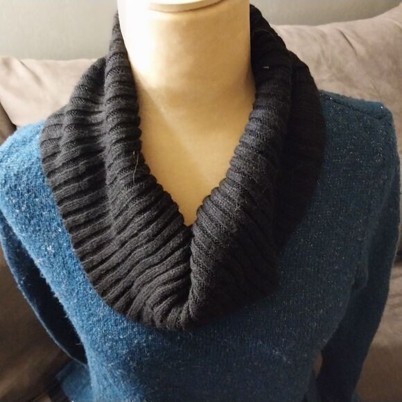 Women's XS Turquiose & Black Cowl Neck Sweater - Picture 2 of 4